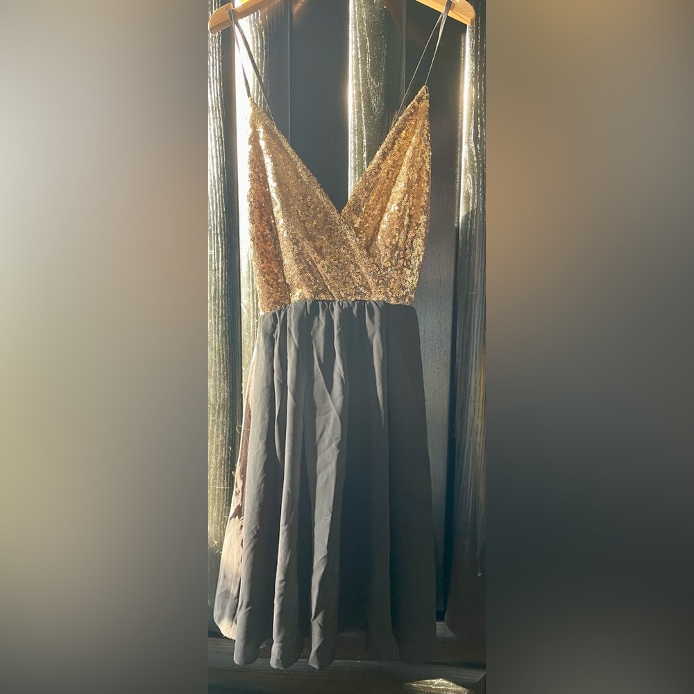 Alythea Ladies Bronze Sequin Cocktail Dress